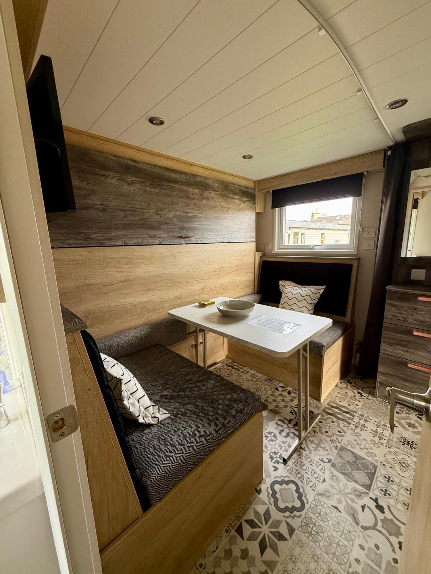 The Parr Pod - Beautiful, Luxury Pod Hotel Aberlour Eksteriør billede